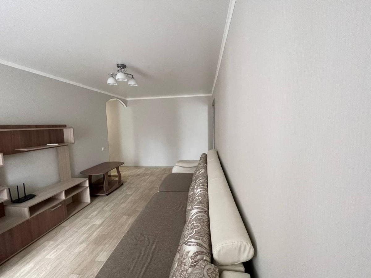 Apartment On Kievskaya Street Biskek Kültér fotó