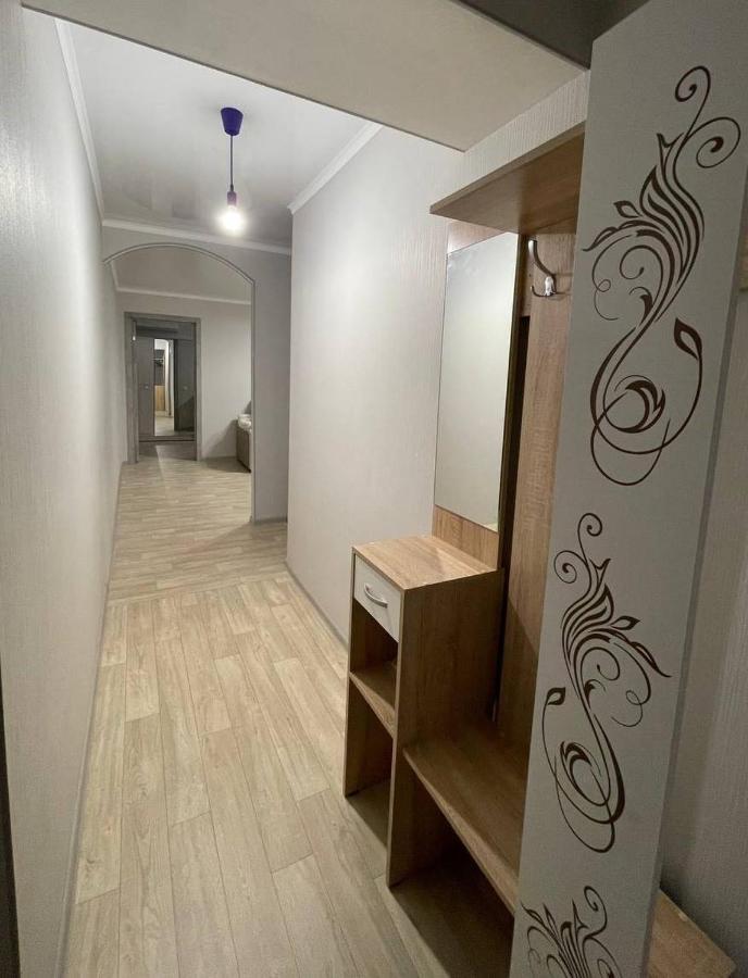 Apartment On Kievskaya Street Biskek Kültér fotó